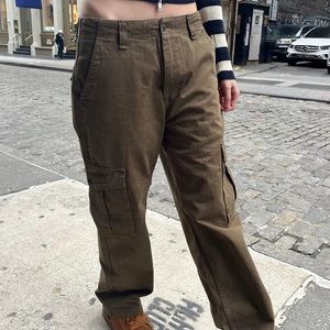 BRANDY MELVILLE ALLEGRA CARGO PANTS